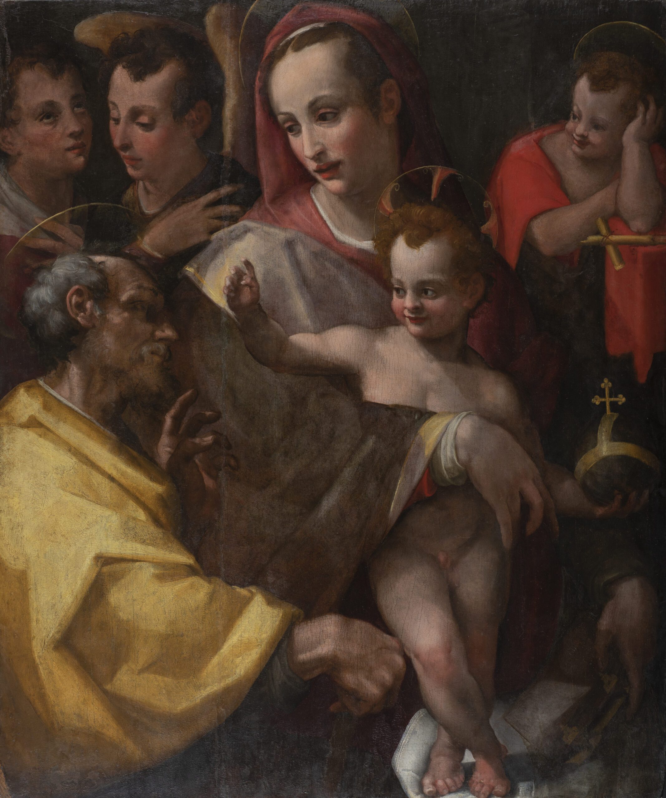 Maestro fiorentino vicino ai modi di Daniele Da Volterra. Sacra Famiglia con San Giovannino 1540 circa Olio su tavola cm. 115 x 96 La pittura su tavola caratterizzò il Medioevo e il Rinascimento e andò man mano in disuso durante il XVII secolo a causa degli alti costi che i tempi di esecuzione i materiali generavano rispetto alla più economica tela. Nella scena è probabile che la Madonna, il Bambino e San Giuseppe costituiscano la composizione originaria mentre il San Giovannino in alto a destra e le due figure in alto a sinistra siano state aggiunte in un secondo momento. I colori vivi della tavola e il disegno fine delle figure riconducono a un maestro fiorentino, vicino a Michelangelo, che potrebbe essere Daniele Da Volterra celebre per aver ‘vestito’ le figure nude di Michelangelo nel Giudizio Universale della Cappella Sistina.